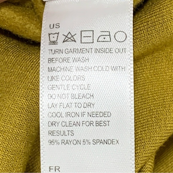 Amuse Society Mustard Yellow Cropped Top Sweater Size M Puff Long Sleeve V-Neck - Picture 6 of 9